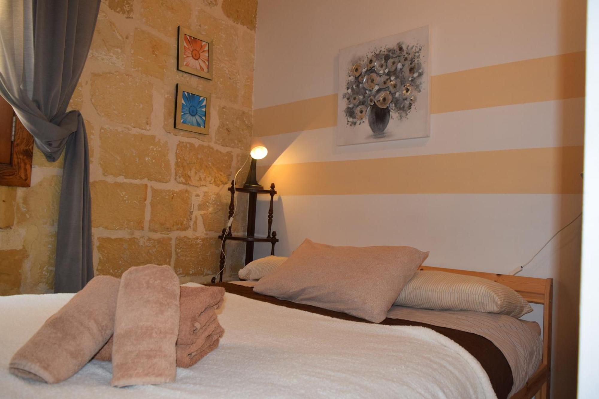 St George Of Lydda B&B Victoria Exterior foto